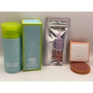 Item Beauty Addison Rae Brand Cream Blush + Lip Oil +AHA Cleanser BUNDLE BNIB